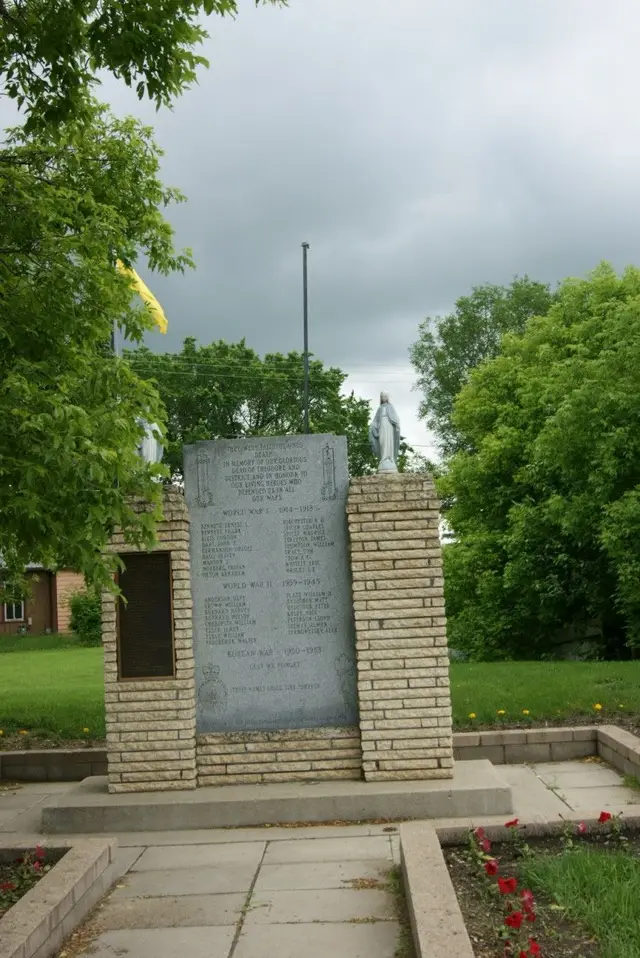 Theodore war memorial